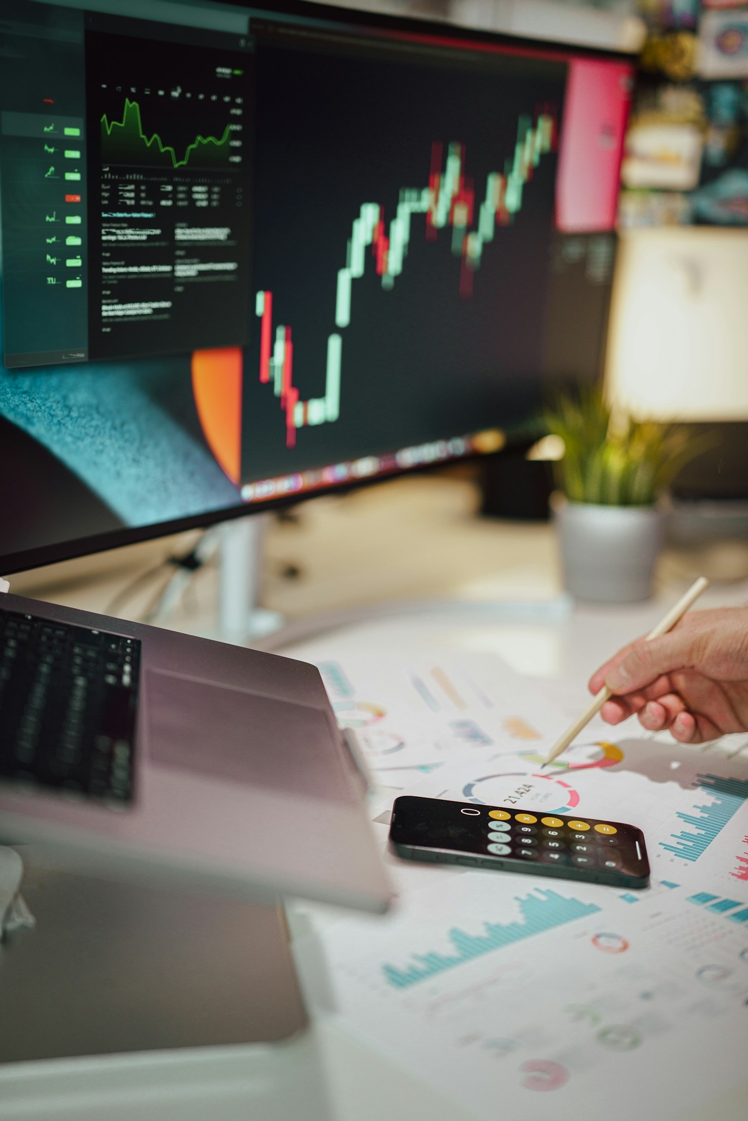 Monitoring Stocks: Tips for Beginners